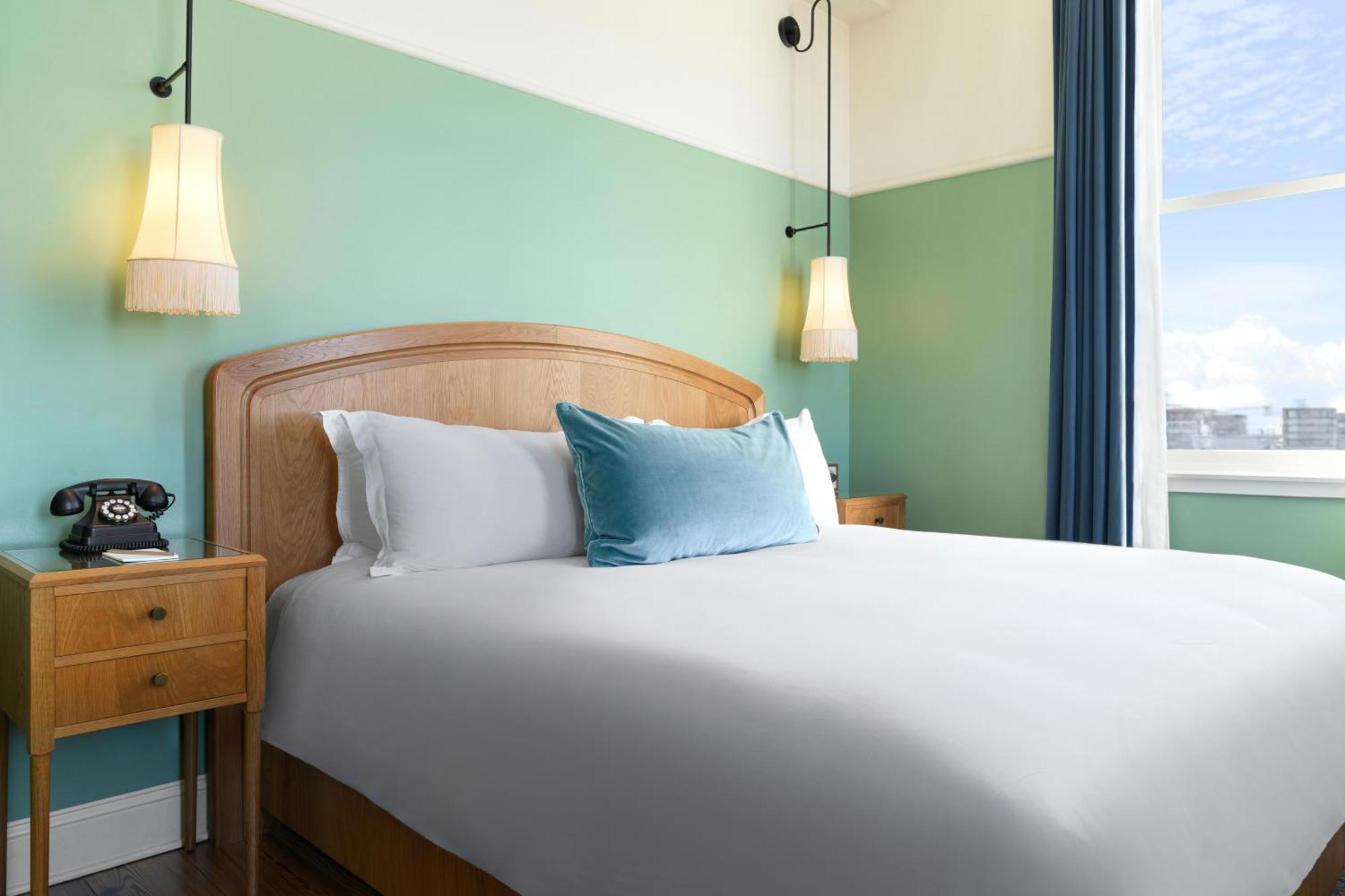 The Drayton Hotel Savannah, Curio Collection By Hilton Luaran gambar